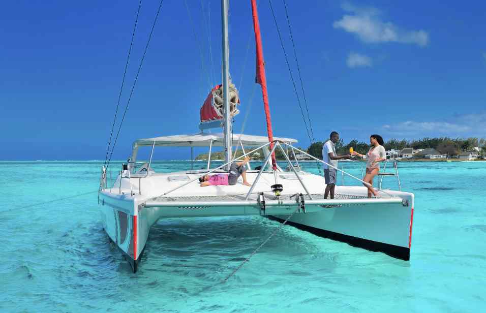 Discover the Best Boat Trip Mauritius for an Unforgettable Island Adventure
